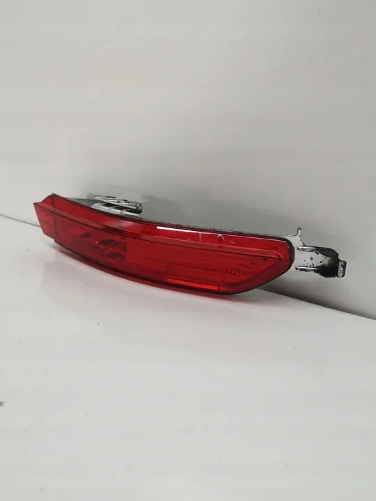 Volkswagen Touareg II 2012 Takavalon heijastin image 2