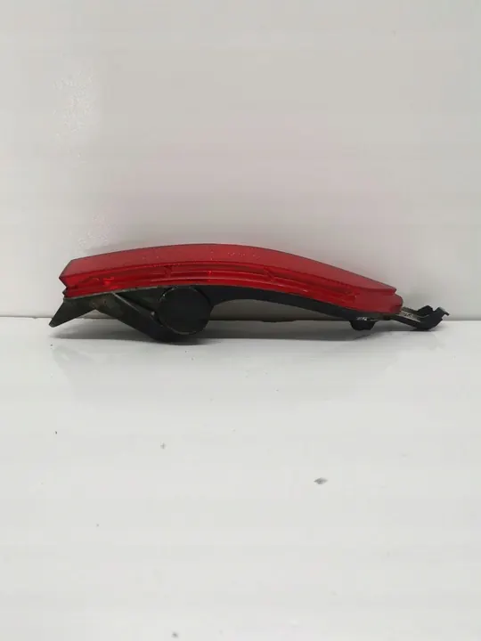 Volkswagen Touareg II 2012 Takavalon heijastin image 3