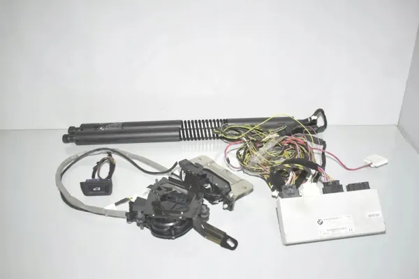 Interruptor de porta-malas OEM 9275119 para BMW X5 F15 image 2