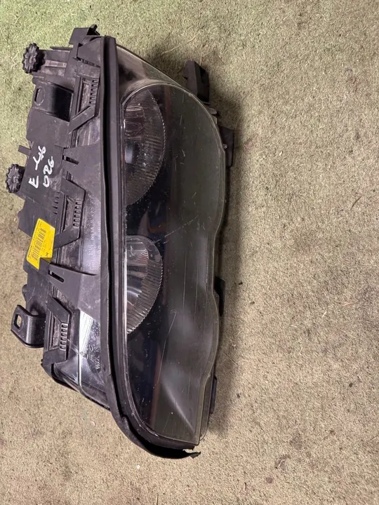 Farol esquerdo BMW 3 E46 Coupe/Cabrio Magneti Marelli image 2