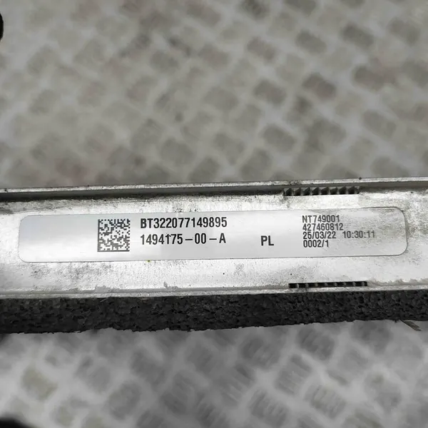 Vattenkylare TESLA MODEL Y 2022 OEM 149417500A image 8