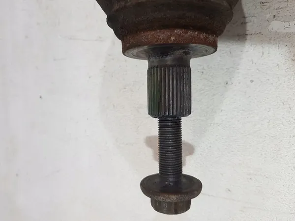 Vänster fram drivaxel VW Tiguan 5N 2.0 TDI 4X4 image 6