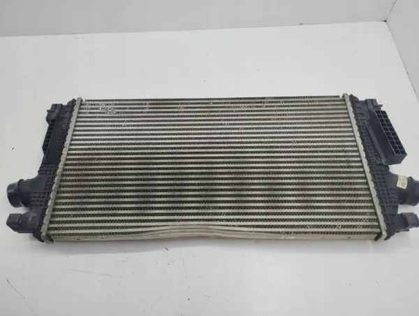 Radiateur d'eau Citroen C5 2009 OEM 13267647 image 2