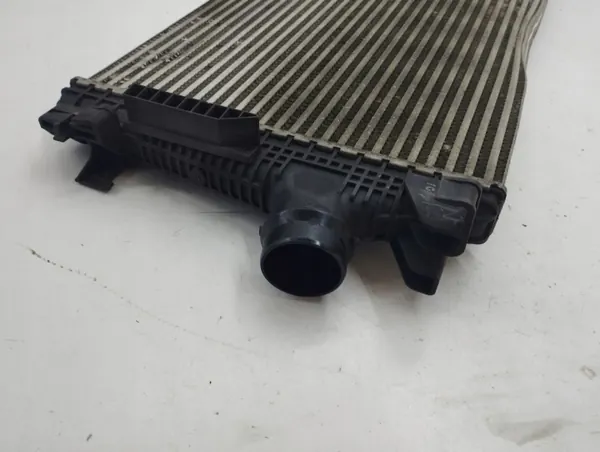Radiateur d'eau Citroen C5 2009 OEM 13267647 image 4