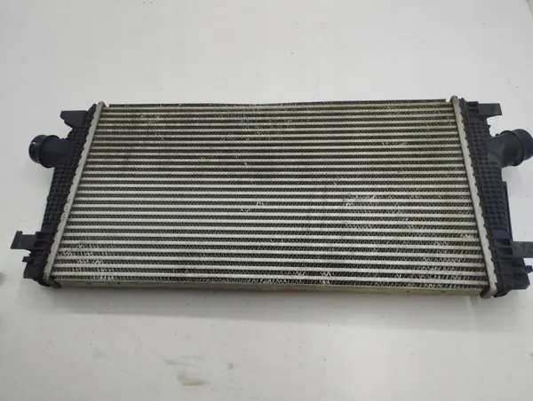 Radiateur d'eau Citroen C5 2009 OEM 13267647 image 5