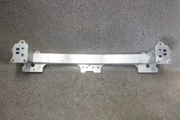 Peugeot 2008 Voorbumper Balk OEM 9832864880 image 3