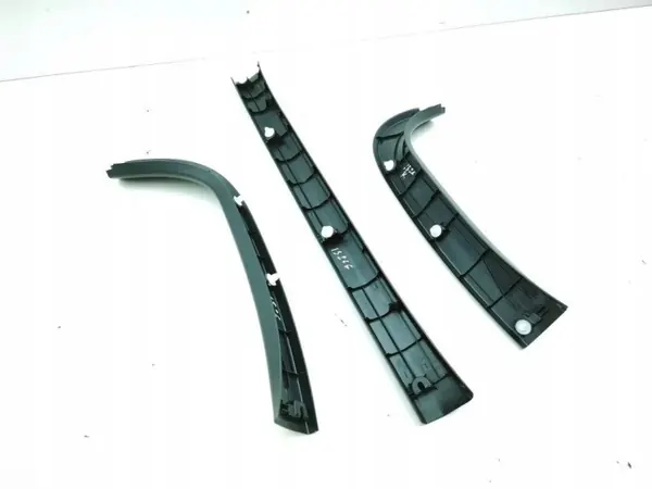 Toyota Prius 2016 Tapacubos maletero OEM 6479047060 image 6
