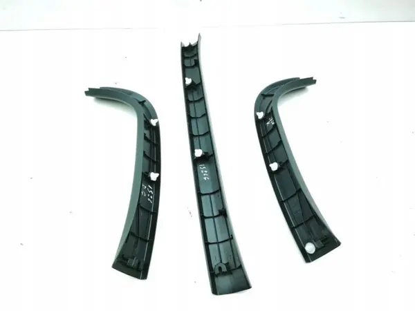Toyota Prius 2016 Tapacubos maletero OEM 6479047060 image 7