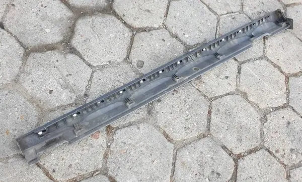 Volkswagen Passat CC 09 Right Threshold Cover image 3