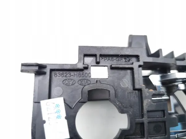 Kia Stonic bakre höger dörrhandtag OEM 83623-H8500 image 7