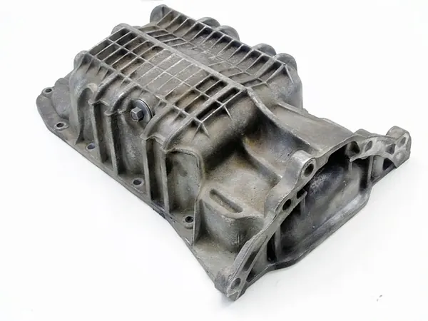 Oljetank 1.4 1.6 16V Focus 1 2 Puma Fiesta Fusion Mazda 2 OEM image 5