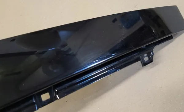 OEM 32216799 RH Ovenlista Volvo XC60 II:lle image 4
