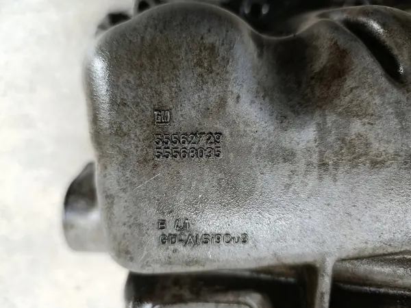 Öljypannu OEM 55562727 Opel Meriva B 1.4 T:lle image 8