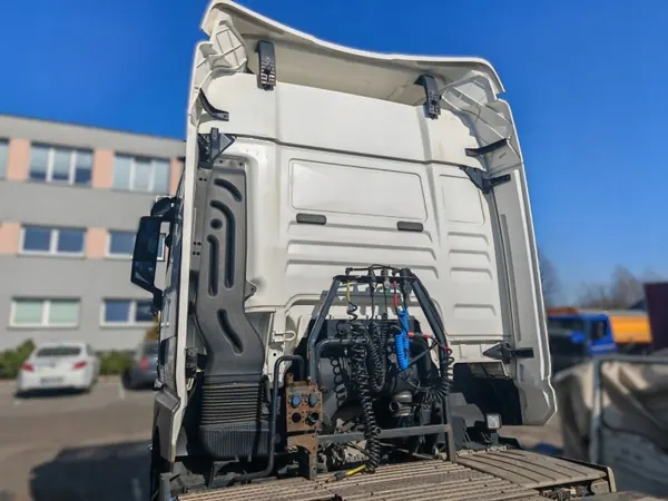 Cabina completa XLX para MAN TGX TG3 2020+ OEM XXXZ image 5