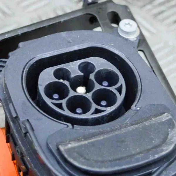 Jaguar I-Pace akkulatauskaapeli OEM M9D310C756HC image 5