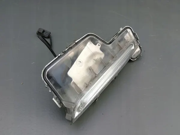 VOLVO S60 V60 LIFT 2013- REFLETOR LED ESQUERDO 31353289 image 2