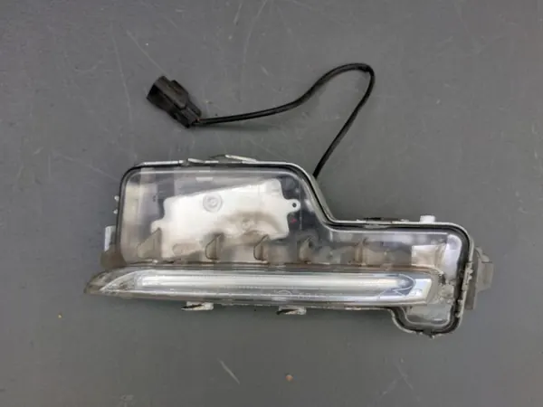 VOLVO S60 V60 LIFT 2013- REFLETOR LED ESQUERDO 31353289 image 8