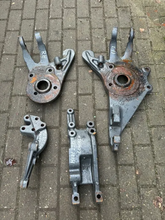 Mercedes Actros MP4 Stabiliseringsstagfäste OEM image 4