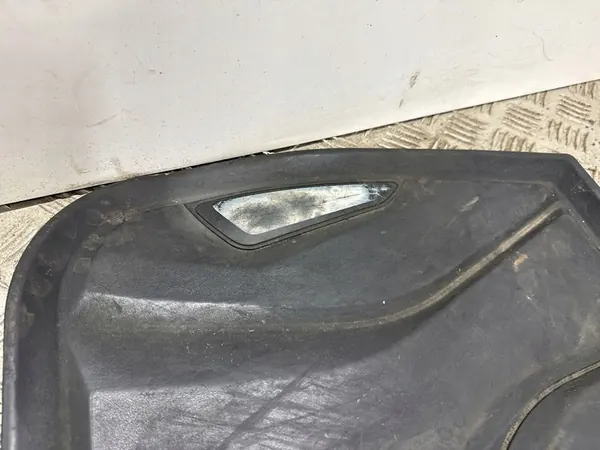 Autot matot BMW X1 F48 F49 image 3