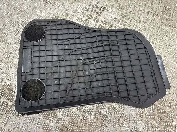 Autot matot BMW X1 F48 F49 image 6