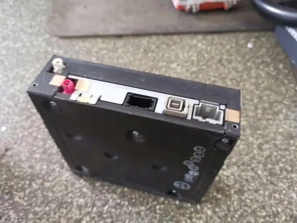Volvo CD-wisselaar OEM 6G9210E887BL - Gebruikt image 3