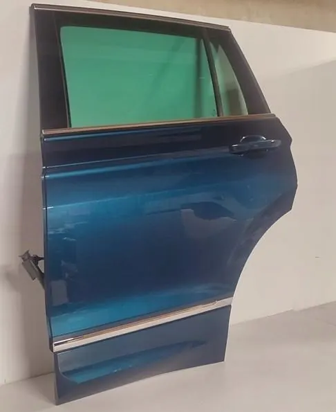 VW TIGUAN II Vänster Bakdörr 2023 image 3