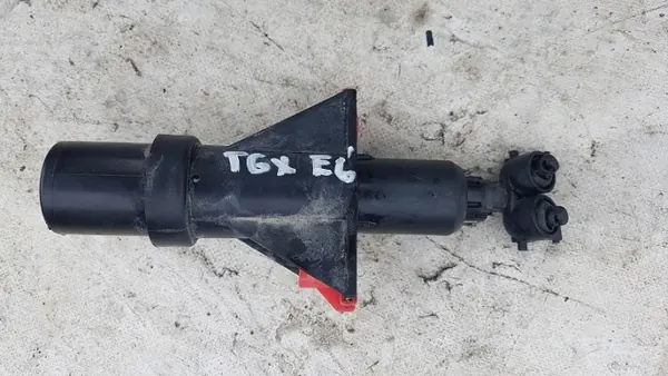 MAN Koplampsproeier OEM - Gebruikt Onderdeel image 2