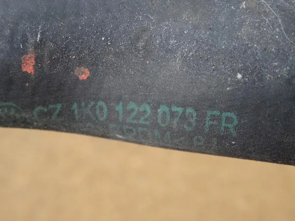 A3 8P GOLF VI 2.0 TFSI Vesijohdot 1K0121070BD image 6