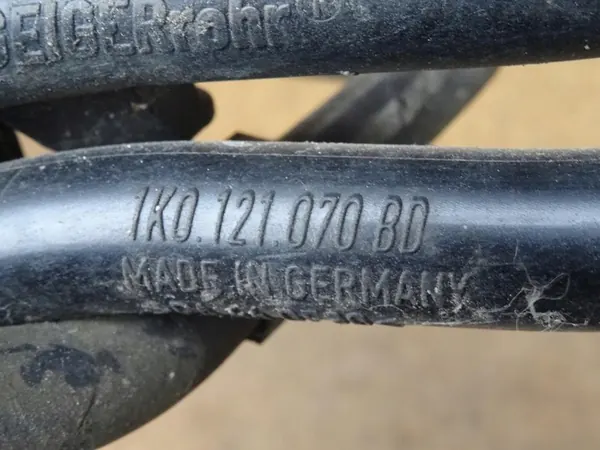 A3 8P GOLF VI 2.0 TFSI Vesijohdot 1K0121070BD image 7