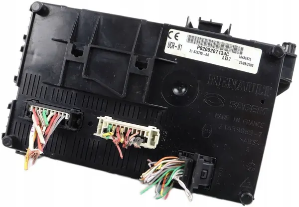 Module BSI Renault Clio II OEM P8200207134C image 2
