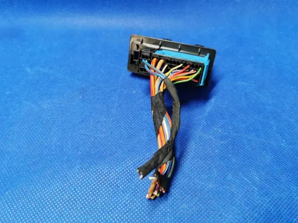 OEM 9221027 Framdörrsplugga för BMW 3 F30 F31 image 6
