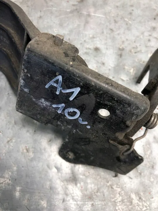 Audi A1 Motorhuv Lock 8X0823480A image 5