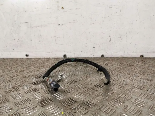Honda CR-V Minuspol OEM FBZ12446 image 2