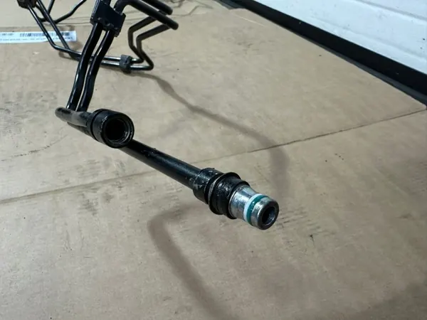 Linhas de suspensão e óleo Mercedes-Benz OE para CL W216, S W221 image 3