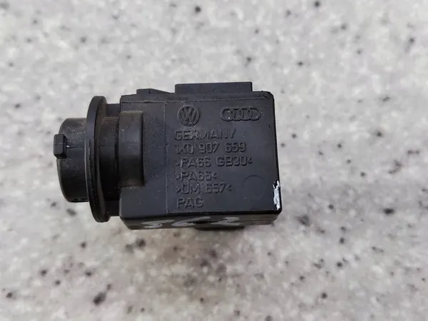 Capteur de qualité de l'air VW Touran II 1K0907659 image 2