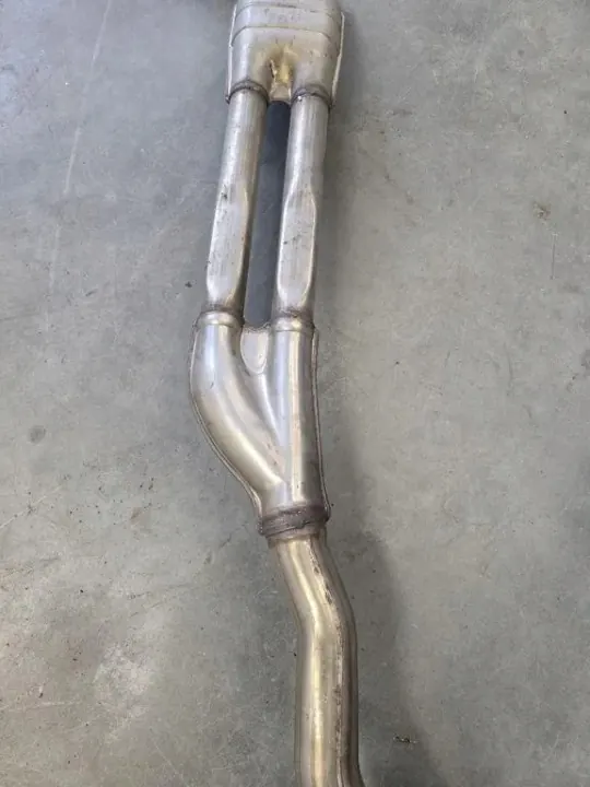 Silencieux BMW OEM 8517667 pour 6 Gran Coupe F06 3.0L image 8