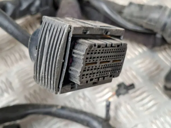 Câblage moteur Audi A6 S6 C7 4G 4G0971871 image 9