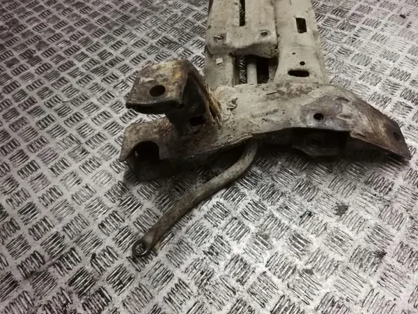Chrysler PT Cruiser 2004 Framhjulsram OEM AMD145019 image 6