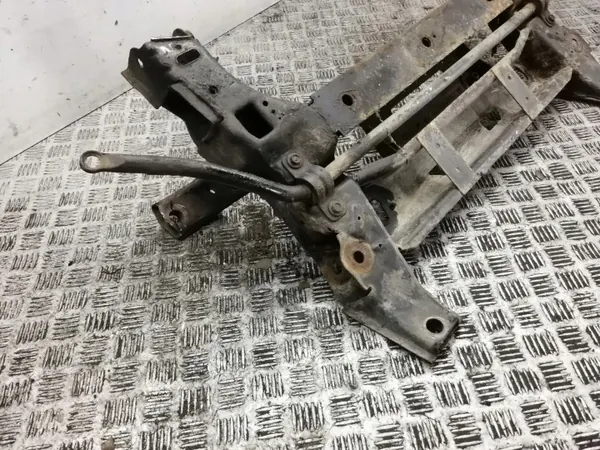 Chrysler PT Cruiser 2004 Framhjulsram OEM AMD145019 image 7