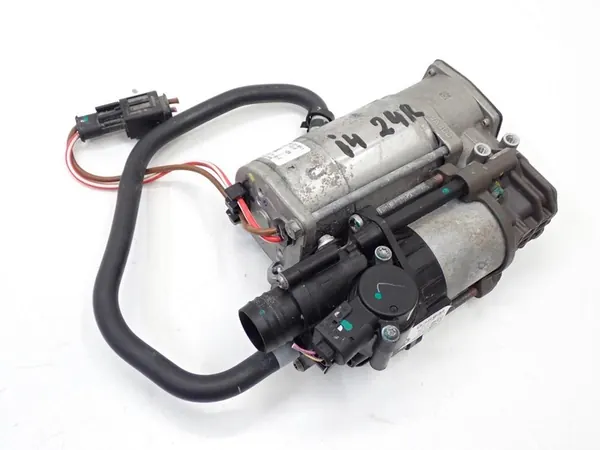 Suspension Compressor Pump BMW I4 G26 Gran Coupe eDrive40 OEM image 2