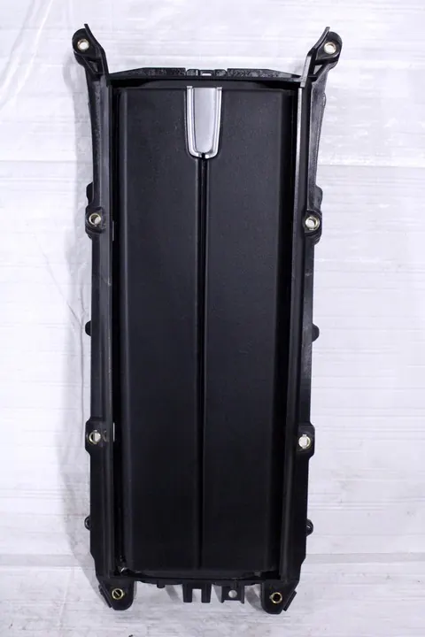 Porsche Panamera 971 Armsteun Compartment + USB Poort 971858329E image 2