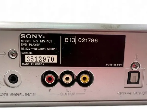 CD-wisselaar OEM E13021786 voor Kia Sorento I (JC) image 6