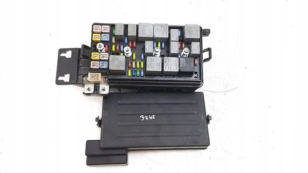 Caixa de fusíveis completa Chevrolet Epica 2006 96647287 image 2