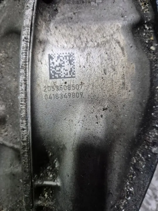 Mercedes C-Klass W205 Bakaxel Diff 2.0 Bensin 2053508507 image 3
