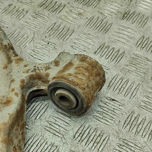 Braccio di Controllo Anteriore Inferiore Sinistro VW Transporter V (T5) Minibus image 6