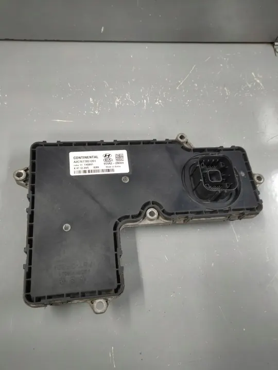 Hyundai OEM 954A2-2N000 vaihteistomoduuli image 2
