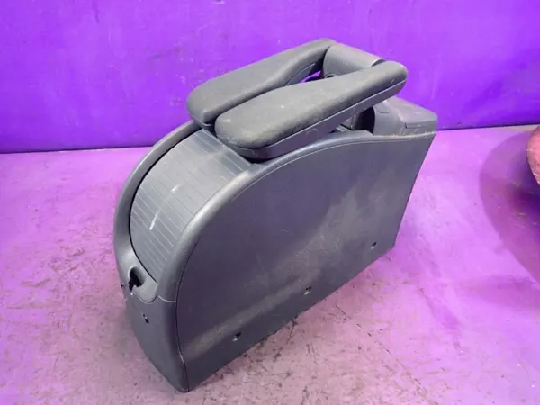 Accoudoir Renault OE Zawada-387438- Console Centrale image 2