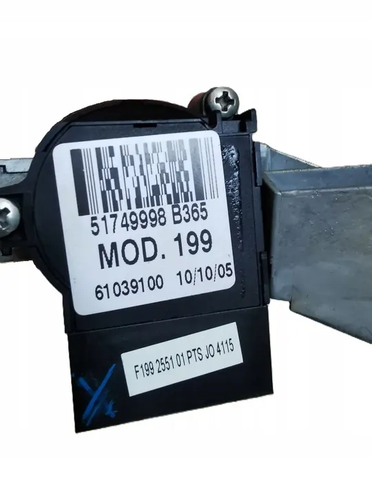 FIAT GRANDE PUNTO Sytytys + Avain 51749998 image 8