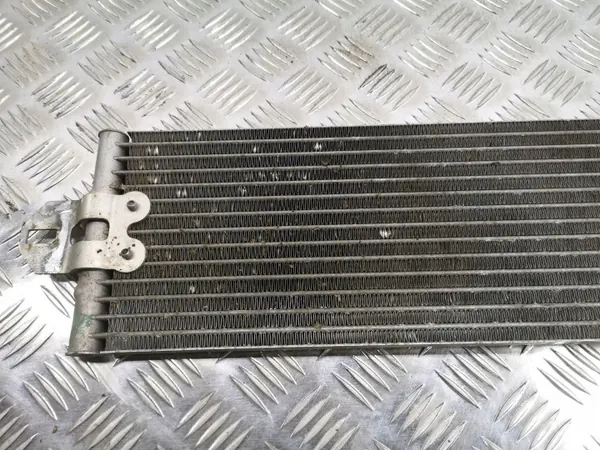 Refroidisseur d'huile de boîte OEM Rolls Royce Audi Q7 4L image 4