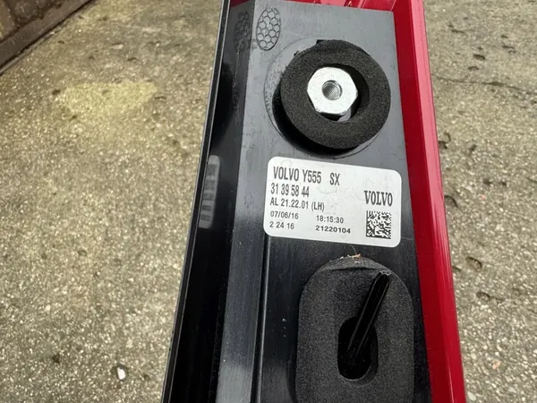 Volvo V40 II Cross Country 12- Luz trasera izquierda image 7